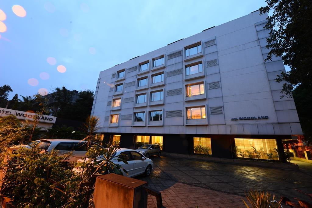 Hotel Woodland Pune Exterior photo