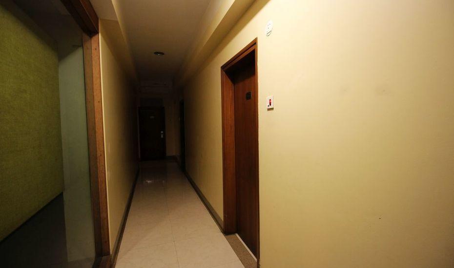 Hotel Woodland Pune Exterior photo