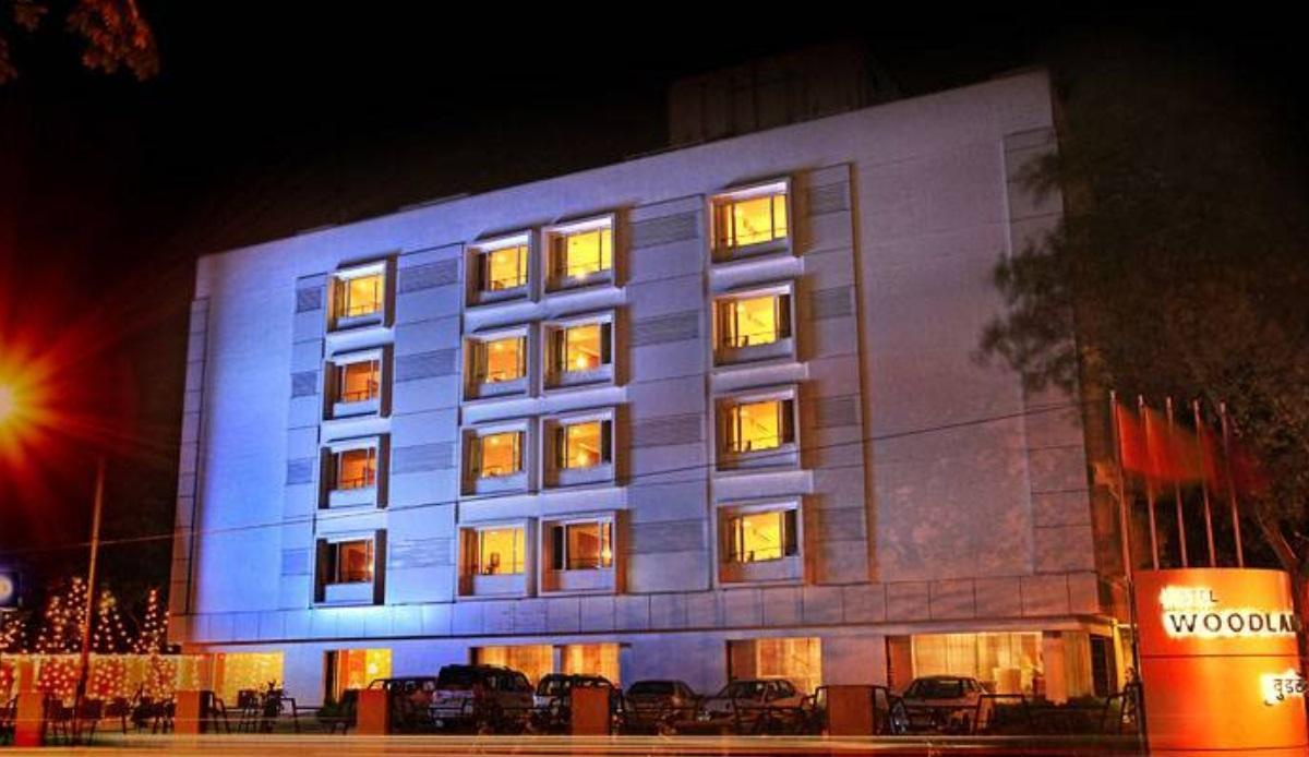 Hotel Woodland Pune Exterior photo