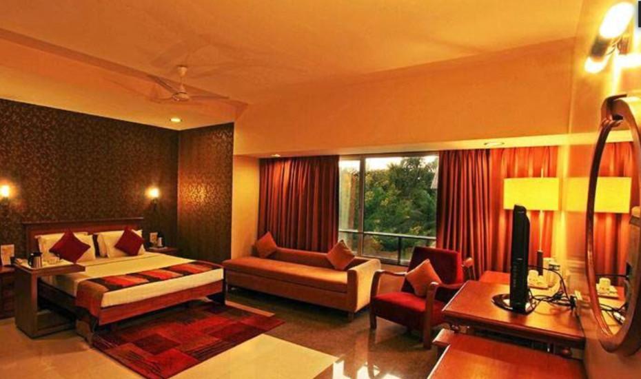 Hotel Woodland Pune Exterior photo